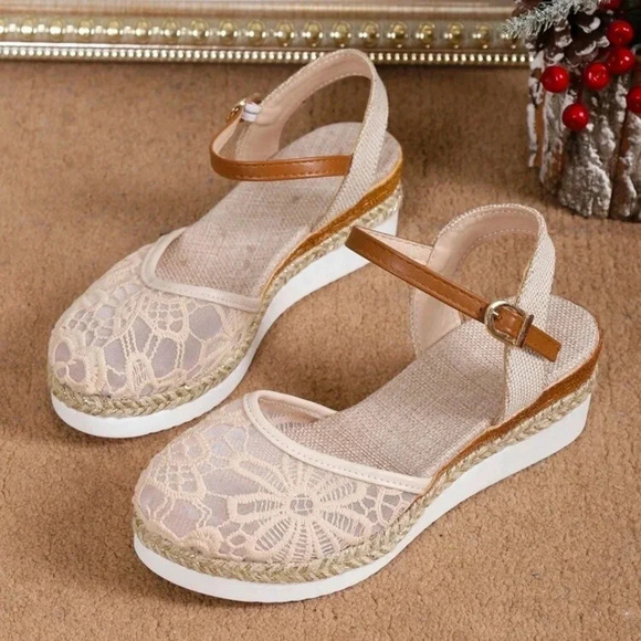 Women's Lace Breathable Mesh Bohemian Straw Woven Fairy Style Peep Toe Wedges - Picture 3 of 6